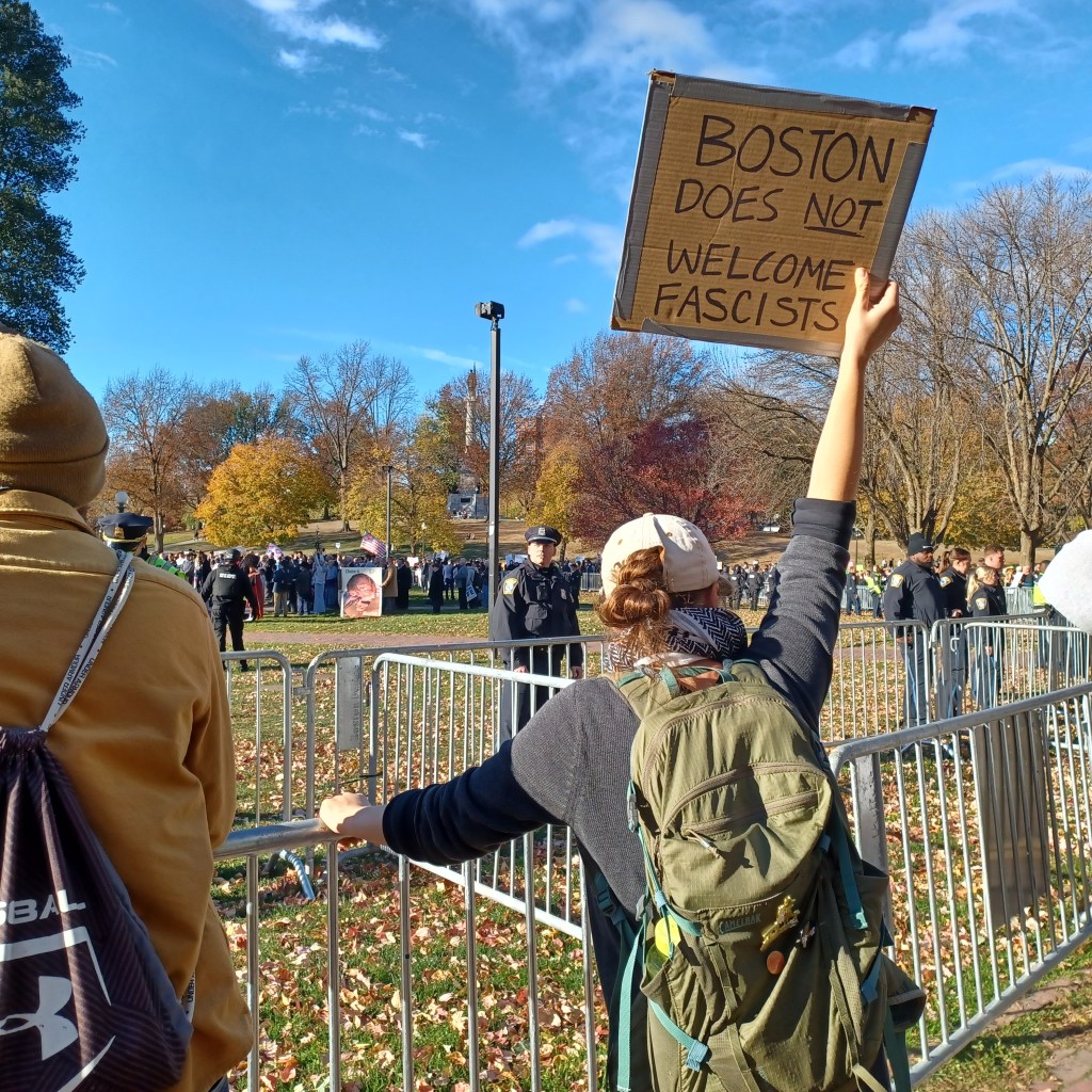 Clowns, 1: Fascists, 0